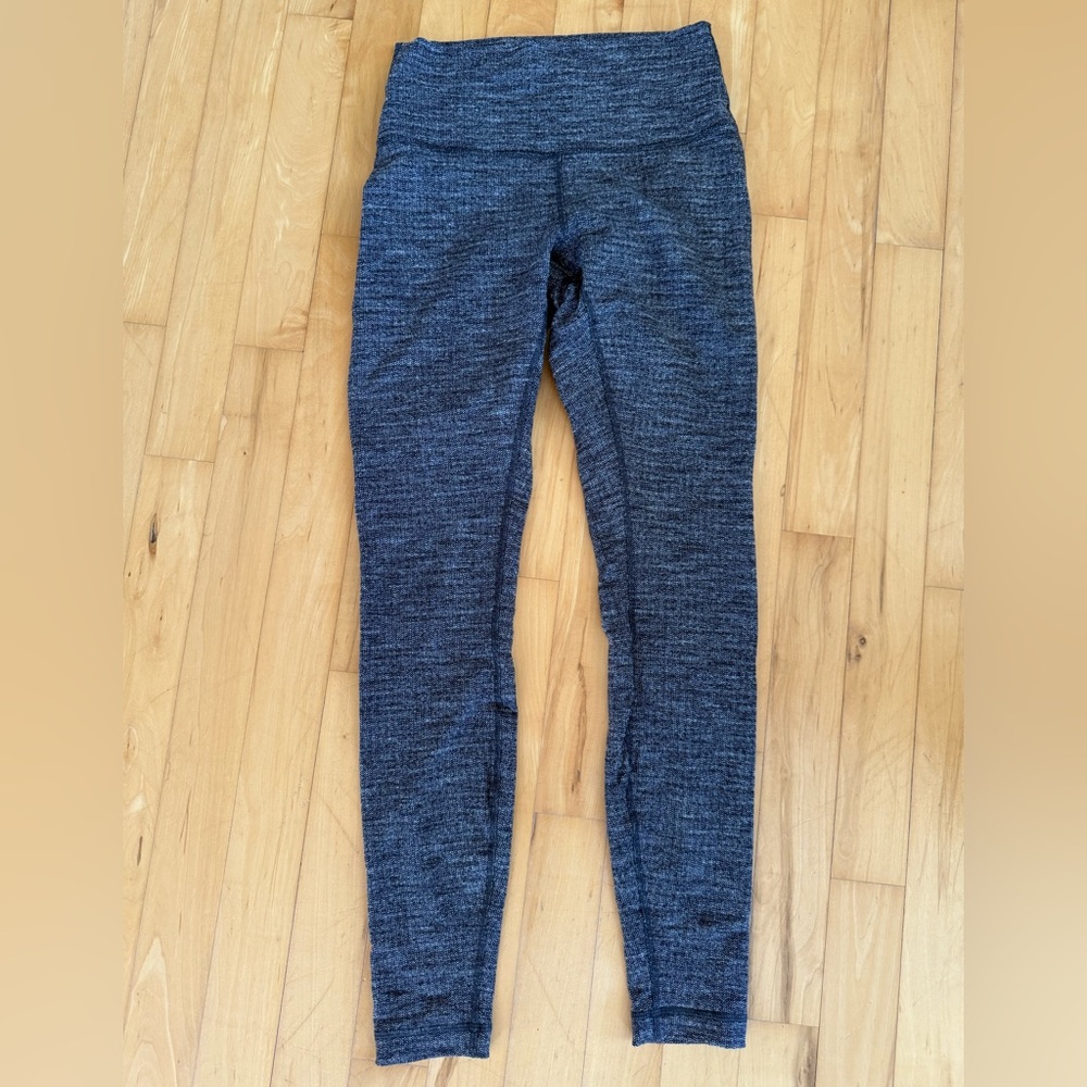 Lululemon Wunder Under dark grey leggings